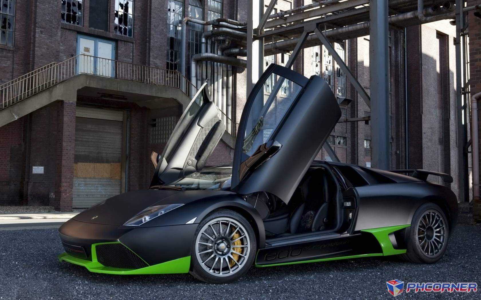 Lamborghini_murcielago_lp750_black_green_auto_529_1680x1050